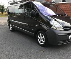 2010 Vivaro traffics primastar whats forsale are needing work - Image 4/8