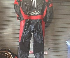 Mens Hein Gericke full leathers
