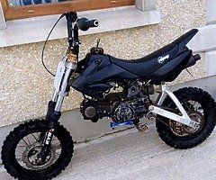 Stomp pit bike - Image 4/6