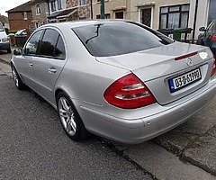2005 Mercedes-Benz E-Class - Image 5/10