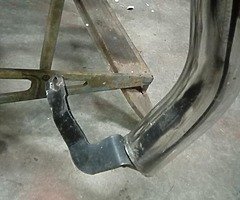 A bar for Mitsubishi Pajero