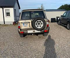 2003 Nissan Patrol - Image 4/7