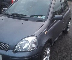 Toyota yaris 2004