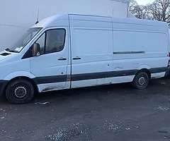 Mercedes-Benz Sprinter extra long