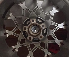 Calibre ccx 18" 5x112