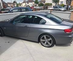 06 BMW 325i
