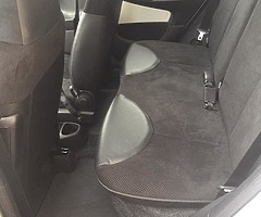2012 toyota aygo - Image 6/6
