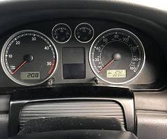 Volkswagen Passat - Image 7/7