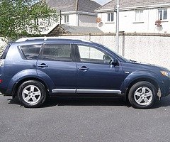 Mint 2010 Mitsubishi outlander 2.0 DID NCT&TAX - Image 3/7
