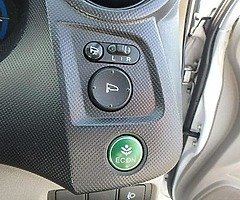 Honda insight - Image 9/10