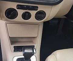 2009 Volkswagen Atlas - Image 7/10