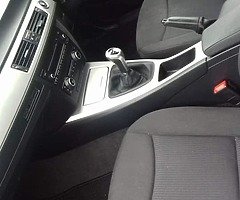 2010 Bmw 320 Diesel . Dynamic - Image 4/10