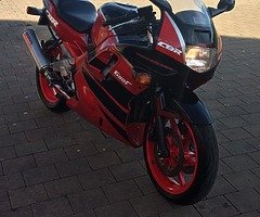 CBR 600