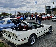 1988 Chevrolet Corvette C4 - Image 8/10