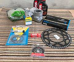 SUZUKI RM125 - Image 6/10