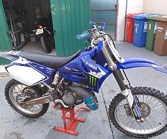 Yz125