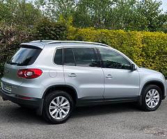 2006 Volkswagen Atlas - Image 7/10