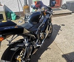 Kawasaki zx6r