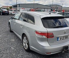 Toyota avensis 2010 2.0 d manual - Image 4/7
