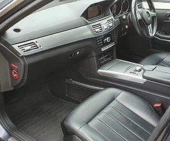 2013 (132) Mercedes Benz E250 CDi - Image 8/10