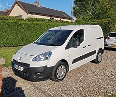 2013 Peugeot Partner