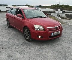 avensis estate - Image 3/4
