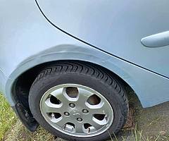 Car - Image 9/10