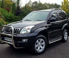 06 Toyota Landcruiser **Price in euro** - Image 3/10