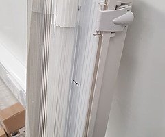 NEW: 5ft twin LED lights - Suitable for indoor or outdoor use