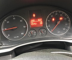 2006 Volkswagen Golf - Image 7/8