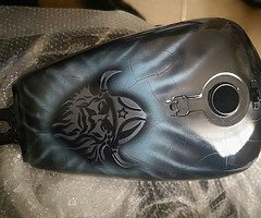 Airbrush Motorcycle tank
