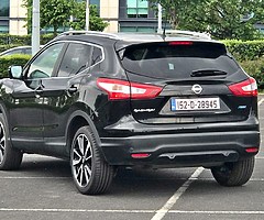 SHOWROOM CONDITION 152 TOP SPEC NISSAN QASHQAI 1.5 DEISEL - Image 7/10