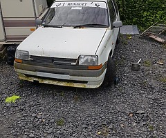 Renault 5