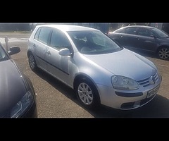 Mk5 golf automatic for breaking parts.