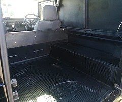 Stunning land rover defender 90 td5 hardtop - Image 3/7