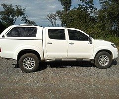 Toyota Hilux - Image 4/7
