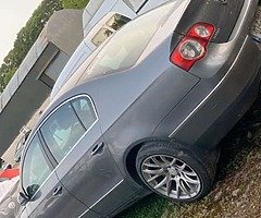 2007 Passat comfortline 1.9 tdi for breaking