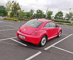 Wolkswagen Bettle AUTOMATIC! - Image 7/10