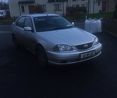 03 avensis