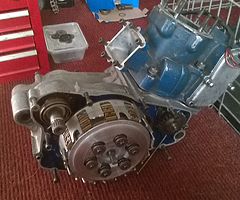 Rm 250 1988 needs crank bearings and a piston! hot rod crank is 100% all casing are good also, full  - Image 4/5