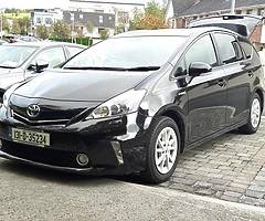 131 TOYOTA Prius 7 seats - Image 7/7