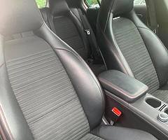 Mercedes - Image 5/10