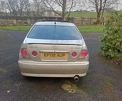 Lexus is200 se - Image 4/4