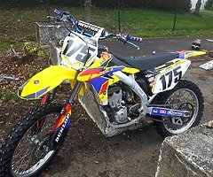 2009 suzuki rmz 250

Bike