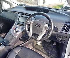Car - Image 7/10