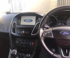 Ford Focus Zetec S - Image 8/9