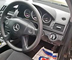 Mercedes c1.80 manual - Image 3/3