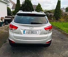 2011 Hyundai ix35 1.7 crdi immaculate Condition in side and out top spe