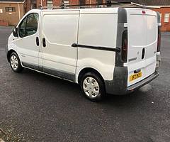 2003 traffic psv feb roofrack good driver