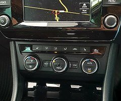 2016 skoda superb 1.6 AUTOMATIC - Image 7/9